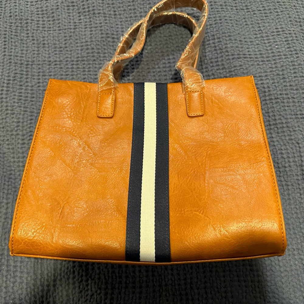 Adorable small leather tote with stripe!